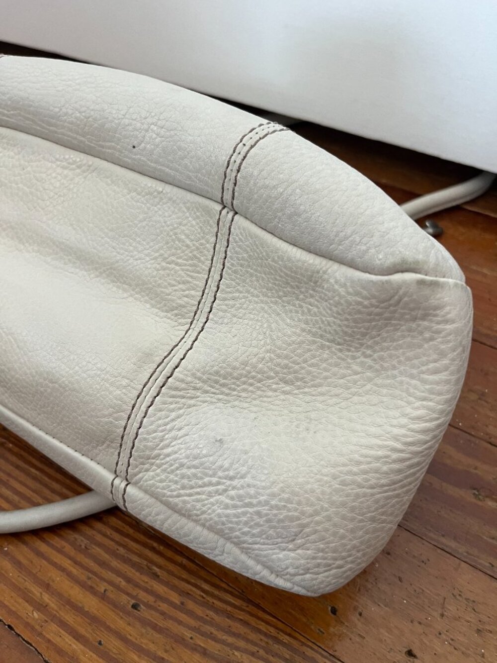 FOSSIL purse - Picture 9 of 10